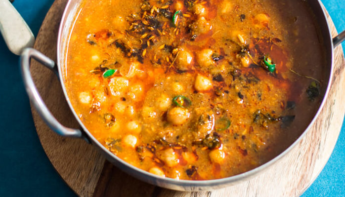 Chole Masala|Punjabi Chana Masala - Cooking With Sapana