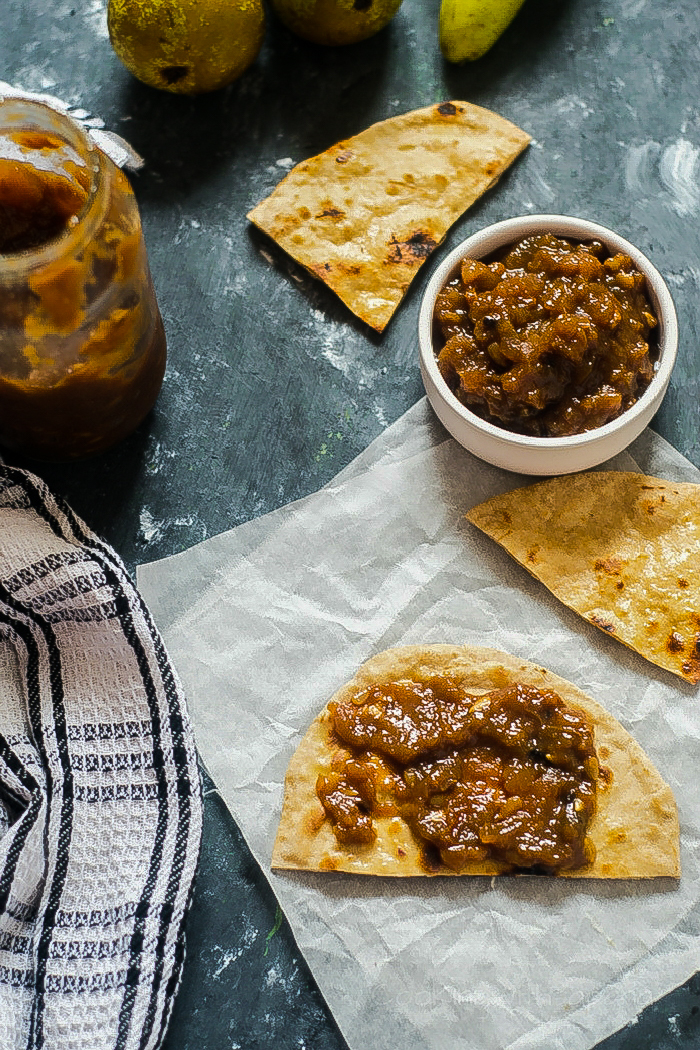 Pear Ginger Chutney with Sunflower Seeds